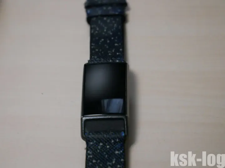 Fitbit Charge3の限界が来て寿命みたいなので、至るまでの経過を記録するのサムネイル