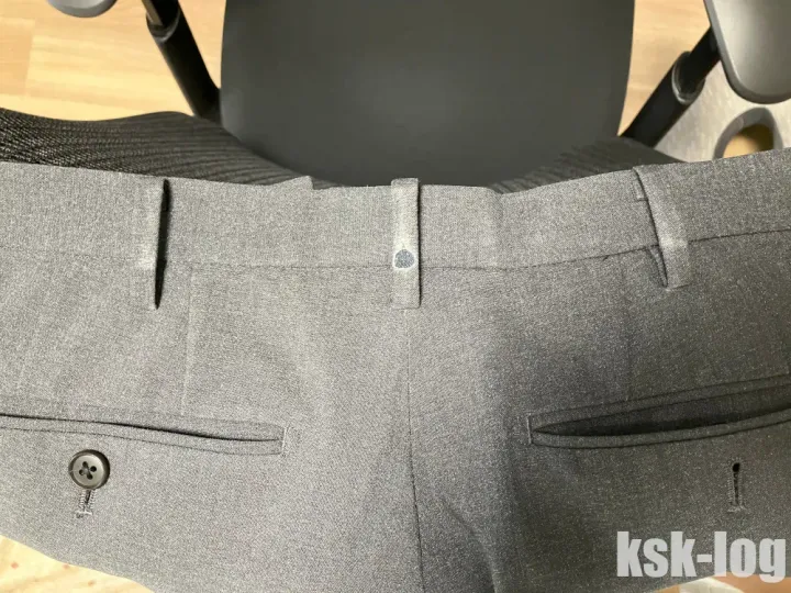 グレゴリー カバートミッションデイとユニクロの感動パンツの相性がかなり悪かった問題が発覚(擦れて破ける)のサムネイル