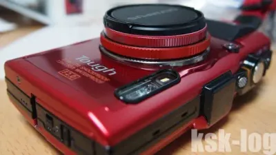 保護フィルターが装着可能なOlympus TG-4の開封とフィルター取り付け