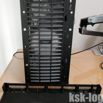 Define Cの前面・底面フィルタの清掃